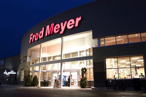 Fredmeyer has 1 grocery store in Redmond, WA. Whether you prefer to shop in-store, delivery, or curbside pickup, your neighborhood Fredmeyer offers thousands of quality products ranging from fresh produce, meats, seafood, dry goods, home supplies, health products and more. Make Fredmeyer in Redmond your one-stop place to shop and save! Redmond .... 