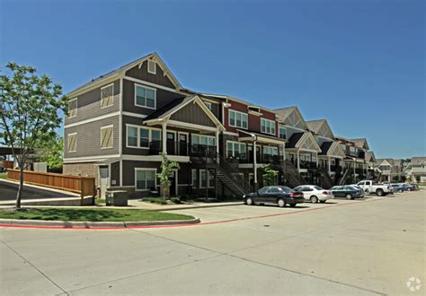 View available apartments for rent at Redpoint Denton in Denton, TX. See photos, move-in specials, floorplans for this property.. 