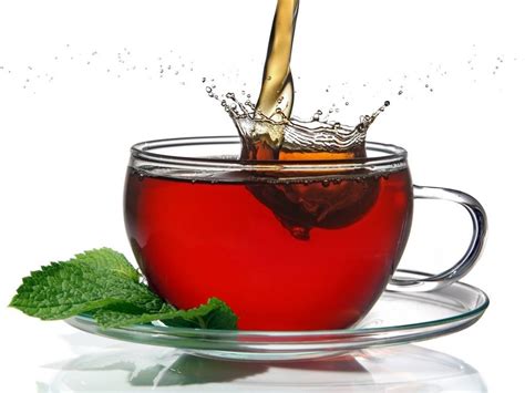 Redtea - That's mostly because of caffeine -related side effects. Side effects of black tea (most often in high amounts) may include: Anxiety and difficulty sleeping. Faster breathing. Headache. Increased ...