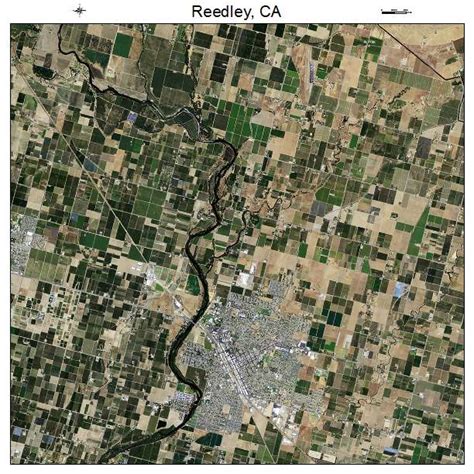 Reedley, California map with satellite view - World Clock