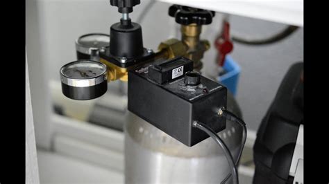 Refill co2 tank. Oct 15, 2021 · The simple part of the hack is using an adapter to connect the Sodastream apparatus to a 50 lb CO2 tank from the welding store. This is easy enough, and just uses a off the shelf adapter. Using ... 