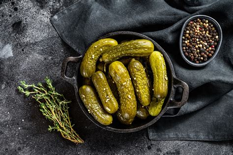 Refrigerated vs Non Refrigerated Pickles: Which Is Better?