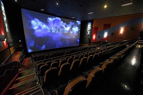 Regal cinemas matinee times. Oscars 2023: Regal Cinemas is showing every Best Picture nominee for $6—including ‘Avatar 2’ and ‘Top Gun: Maverick’. Published Thu, Mar 2 20232:04 PM EST Updated Thu, Mar 2 20235:14 PM ... 