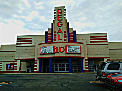 Regal moraine pointe plaza. Get more information for MovieScoop Moraine Pointe Cinemas in Butler, PA. See reviews, map, get the address, and find directions. 