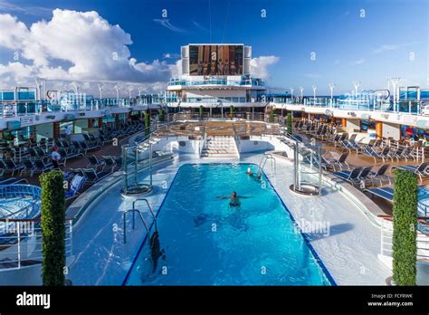 Regal princess hi-res stock photography and images - Alamy