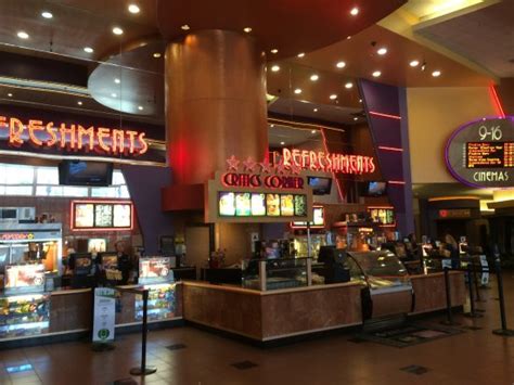 Regal Cinemas Riverside Plaza 16: Great Place to 