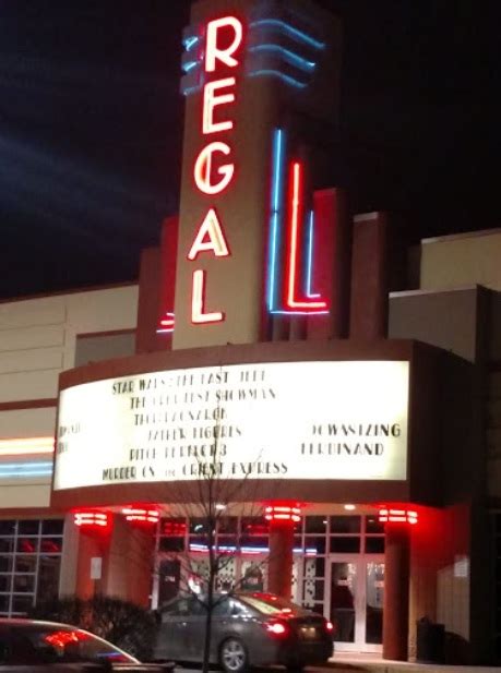 Check out the list of all Restaurants in Regal Shiloh Crossing 18. Check their menu, reviews & rating, photos, price, location, cuisine, offers, and more.. 