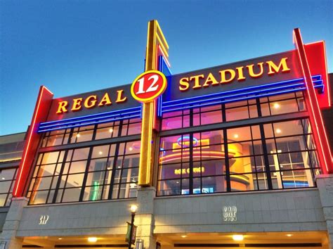 Resorts near Regal Cinemas Nanuet Stadium 12, Nan