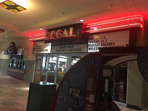 Regal theaters knoxville tn. Specialties: Get showtimes, buy movie tickets and more at Regal Cinebarre West Town Mall movie theatre in Knoxville, TN. Discover it all at a Regal movie theatre near you. 