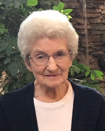 Regina Fox Obituary (1928 - 2024) Minneota, Minnesota - Echovita