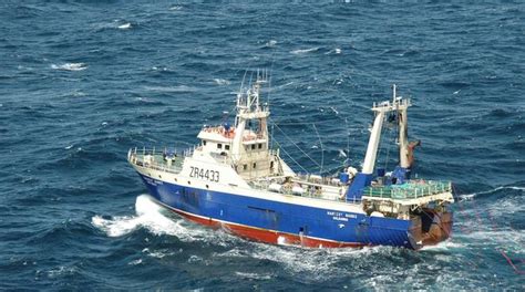 Register fishing vessel South African Government