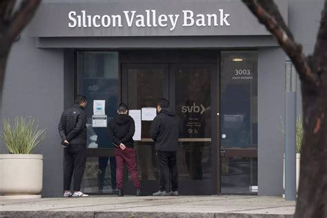 Regulators saw problems, but didn't make Silicon Valley Bank fix them fast enough: report