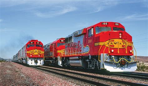 Reign of the Santa Fe Super Fleet - Railfan & Railroad Magazine