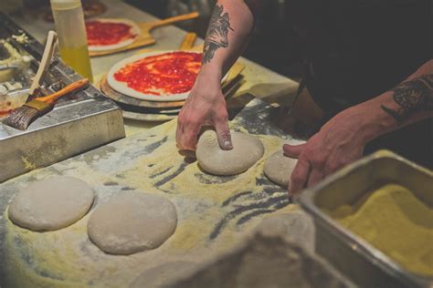 Reilly craft pizza. Reilly Craft Pizza & Drink 7262 N Oracle Rd, Tucson, AZ 85704, USA Line cook Full-time/Part-time $17.00 - $21.00 /hr Posted Dec 3, 2021. Apply Now. Job Overview. REILLY Craft Pizza & Drink—North is one of Tucson's prime destinations for fine food, cocktails, and service. To maintain our increased level of business we are looking for … 