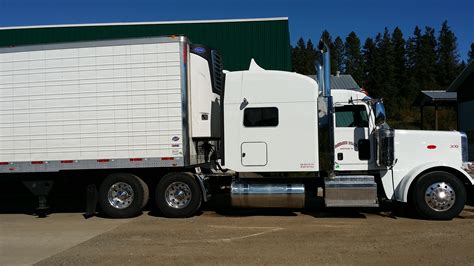 Reimer Transport, Inc. strives to offer the highest quality of cus