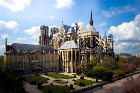 Reims Pictures: View Photos & Images of Reims - Expedia