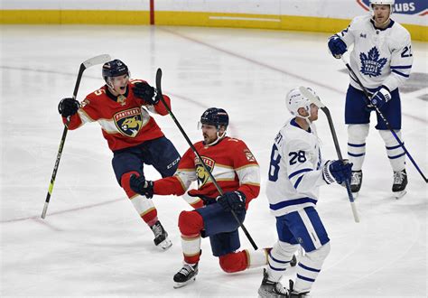 Reinhart the hero, as Panthers top Leafs in OT for 3-0 lead