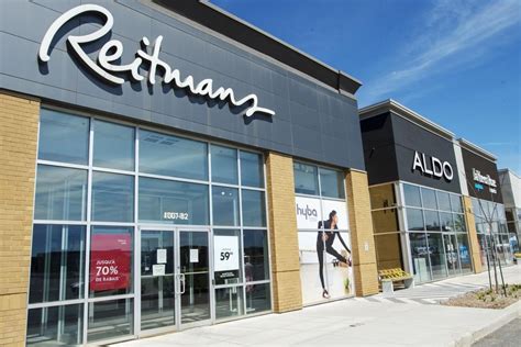 Reitmans reports $3.8 million loss in first quarter, sales rise