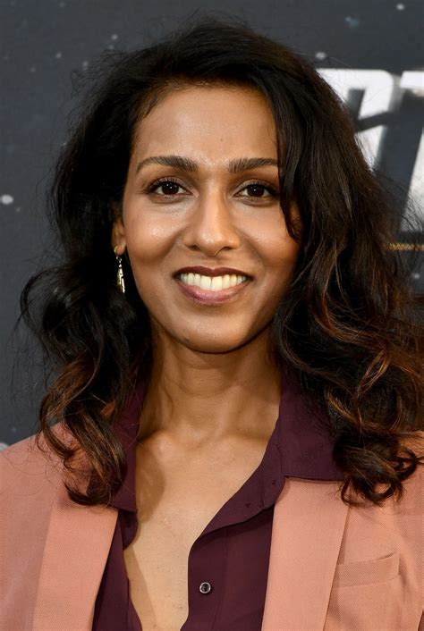 Dec 14, 2020 · Played by Rekha Sharma, Landry made a strong first impression with her no-nonsense attitude and unerring dedication to Lorca, but was killed off early after upsetting a tardigrade. Star Trek: Discovery has routinely punished characters who underestimate nature or act unkindly toward animals, and as soon as Landry nicknamed the tardigrade ... . 