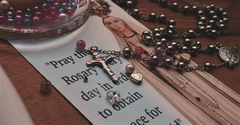 Sep 13, 2020 ... May we pray for you? Day 6 of our Rosary Novena - sign up on www. relevantradio.com/novena.