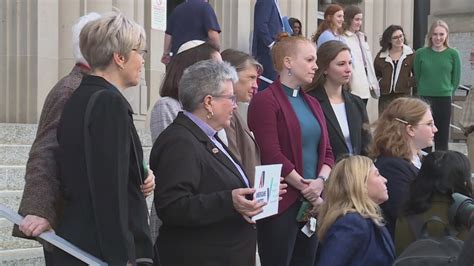 Religious leaders challenge Missouri's abortion ban, cite separation of church and state