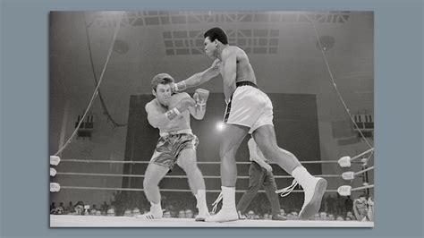 Remember when Atlanta helped Ali get back in the ring Atlanta