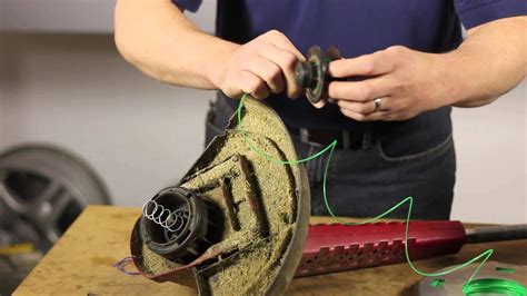 Remove toro weed eater head. This video shows in detail how to remove and install the string trimmer head on a Homelite bent shaft weed trimmer. Change the Homelite trimmer head to a aft... 