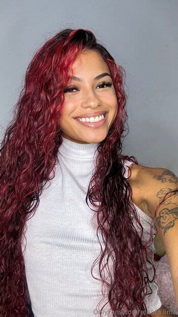 Renata.Limaxo Onlyfans Leak XXX 😈 220 Videos