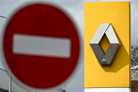 Renault hands Russian assets to Moscow, McDonald