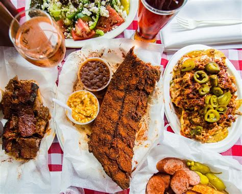 Rendezvous memphis. Rendezvous is a legendary steakhouse located in Memphis, Tennessee. Established in 1948, this 70-year-old restaurant is known for its BBQ, ribs, and more. With its mouthwatering dry rub ribs, flavorful brisket, and delicious sides, Rendezvous continu 