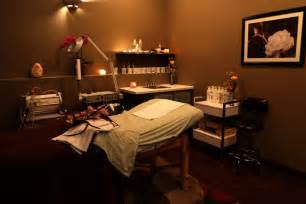 Renewal day spa. Sep 29, 2023 · THE SPA AT RENEW WINSLOW. 400 Winslow Way. Suite 140. Bainbridge Island, WA 98110. 206-842-6679. info@escapetorenew.com. Monday-Saturday 10:00-6:00. Sunday: by appointment only. * all salon services now available at Pleasant Beach location only. 