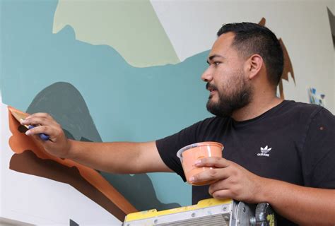 Renowned muralist tapped by health organization to celebrate beauty of Inland Empire