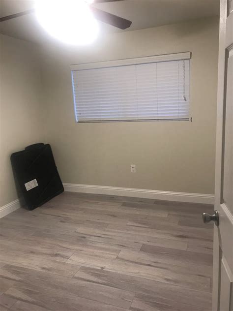 Standard rent can range from $400 a month to $1,500 for a luxury suite. This price is for a one-bedroom apartment with a fully equipped kitchen and a private bathroom. Apartments for $500 a month near me just only provide you with a room and bed. There will be TV, AC, parking, etc. But, all these will not be included in the $500 month rental. . 