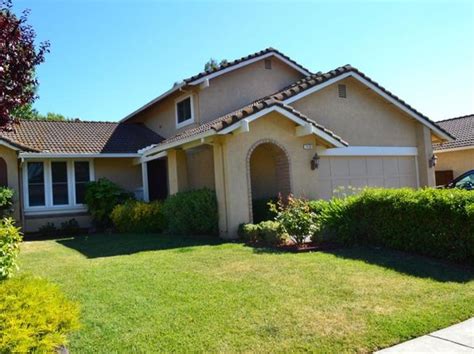 Rent house pleasanton. Explore the homes with Rental Property that are currently for sale in Pleasanton, CA, where the average value of homes with Rental Property is $1,737,497. Visit realtor.com® and browse house ... 