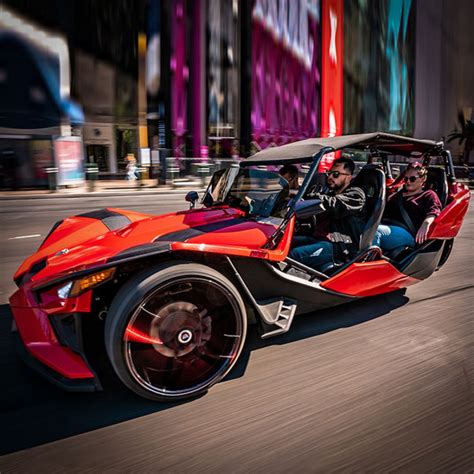 Eye Catching Style Turn heads left and right when passing cars on the highway or driving along city streets. The Polaris Slingshot never ceases to amaze. Polaris Slingshot Lineup Our Adventure Outfitters proudly boast an impressive lineup of Slingshot models available to rent.. 