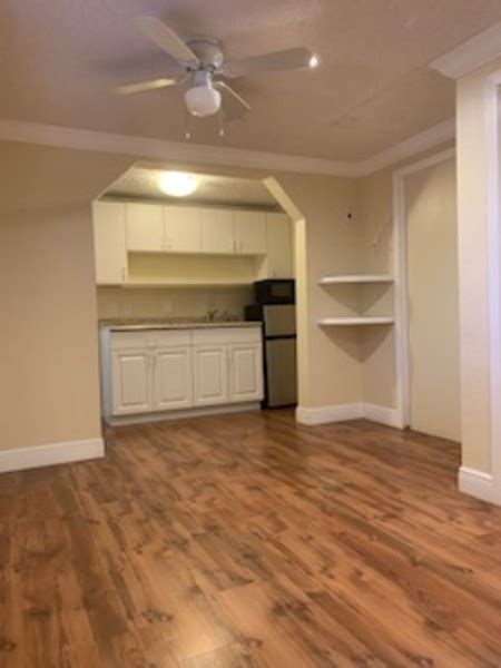 Aug 8, 2016 · Just like the name implies, this is an apartment that is efficient. That means the kitchen, living, sleeping, and eating spaces are all in one small room. This is a smart option for people on a ... . 