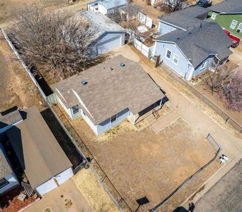 Rental homes in amarillo. House for Rent. $3,100 per month. 4 Beds. 2 Baths. 19180 Elk Springs Rd, Amarillo, TX 79119. Beautiful Newer construction home on 1 Acre in Bushland ISD. 4 Bedrooms, 2 bath, 2 car garage. This home features an isolated master bedroom, Spray foam insulation, total electric utilities, on well and septic. 