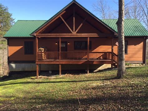 Home in Clarkson 5.0 out of 5 average rating, 30 reviews 5.0 (30). Nolin Lake Waterfront. Located in Logsdon Landing, a private gated development on an 18 acre peninsula in the Rock Creek area of Nolin lake.