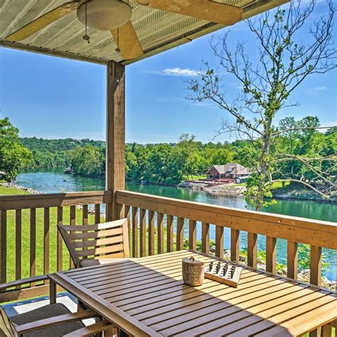 Rentals branson mo. The average rent price in Branson, MO for a 2 bedroom apartment is $1195 per month. Branson average rent price is below the average national apartment rent price which is $1750 per month. Aside from rent price, the cost of living in Branson is also important to know. 