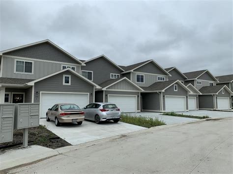Rentals in brookings sd. Forte of Brookings: 50+ Community! 2123 Tallgrass Pky, Brookings, SD 57006. $895 - 1,800. Studio - 2 Beds. 1 Month Free. Dog & Cat Friendly Fitness Center Maintenance on site Controlled Access Elevator Wheelchair Access. (609) 385-2978. 