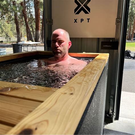 Renu therapy. Ice bath therapy can often be found in high-end wellness centers and athletic training facilities. RENU makes it possible for you or your clients to benefit from ice bath therapy with our Cold Stoic TM and Siberian Cold Plunge TM tubs. Suitable for home or commercial use, indoor or outdoor, RENU handmakes its ice bath tanks in the United … 