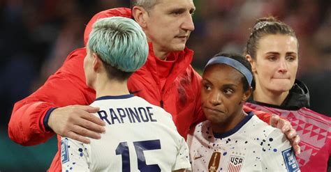 Renuncia el entrenador de la selección femenina de fútbol de EE.UU., Vlatko Andonovski, tras eliminación del Mundial femenino, según reportes