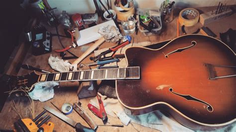 Repair And Re Finish Luthier Service Webs