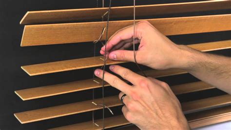 Repair blinds. This guide outlines an easy repair for broken or worn strings that can be done at home instead of completely replacing the shade. What you need. Step 1 … 