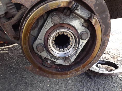 Replacing Wheel Bearing Hubs: A Comprehensive Guide