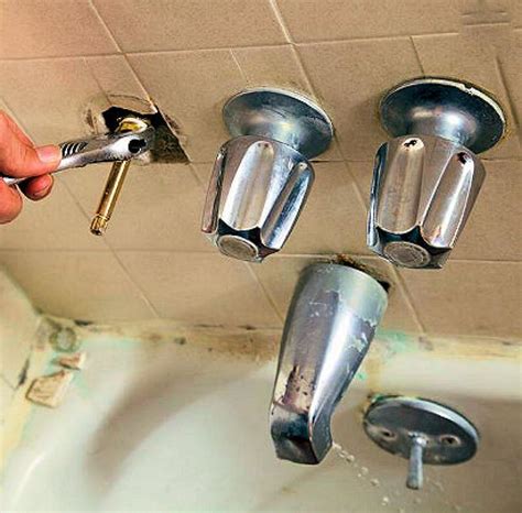 Replacing bathtub faucet. The first step to replacing a garden tub faucet is to remove the existing faucet. Replace a garden tub faucet with help from a longtime plumber in this free ... 