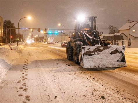 Report: Buffalo’s snow-removal equipment, communications fell short during deadly blizzard