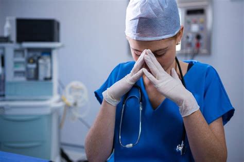 Report: Travel Nurses Aiding, Disrupting Mass. Hospitals