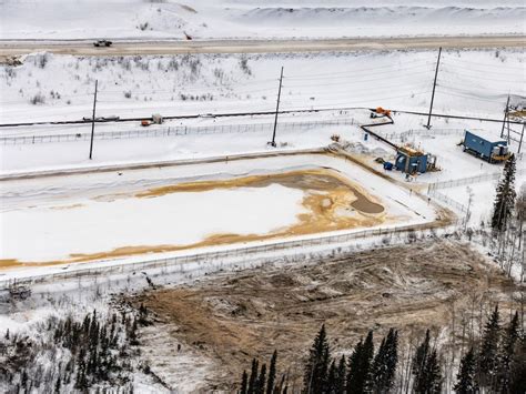 Report says Alberta energy regulator followed rules in Kearl mine wastewater release