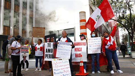 Reportan ocho heridos y seis detenidos en protestas en Lima contra el gobierno de Dina Boluarte